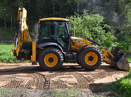 JCB / 4CX