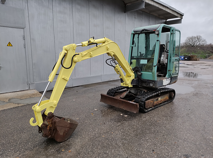 Yanmar / B25V