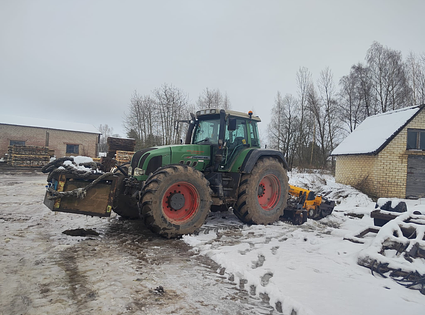 Valtra, fendt / Meri chrusher