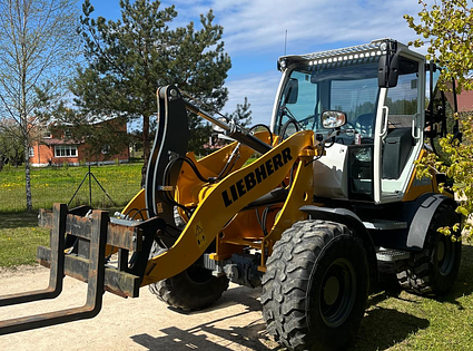 Liebherr  / L508C
