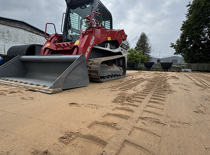 Takeuchi / TL12V2
