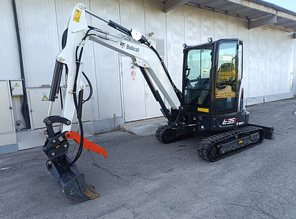 BOBCAT / E35Z