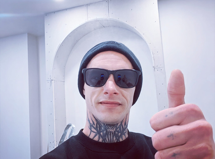 ESMU IEARADIES !! Paklpojumu klāsts bagātīgs !!  Pilns cikls Ēku renovācija , ēku celtniecība ! interesentiem Lūgums Zvanīt ,Rakstīt ..Starpnieki uzdzeriet ūdeni 