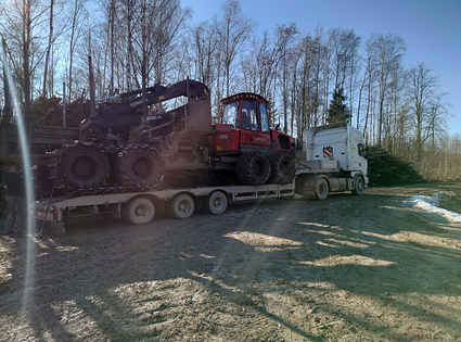 HEAVY MACHINERY TRAILERS - Treileris 