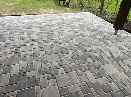 Ceļu būve un bruģēšana