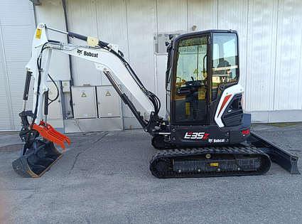 BOBCAT / E35Z