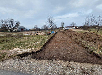 SOIL FOR RAISING THE GROUND LEVEL  - Vieta grunts izbēršanai (tīra grunts/zeme, bez būvgružiem)