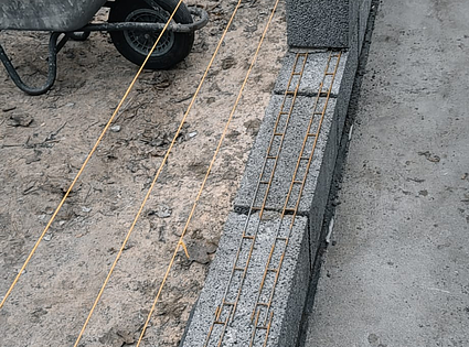 ESMU IEARADIES !! Paklpojumu klāsts bagātīgs !!  Pilns cikls Ēku renovācija , ēku celtniecība ! interesentiem Lūgums Zvanīt ,Rakstīt ..Starpnieki uzdzeriet ūdeni 