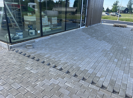 Ceļu būve un bruģēšana