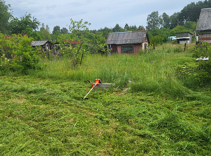 Zāles pļaušana,trimmerēšana