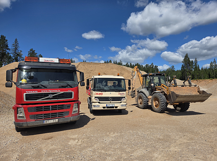 Mercedes, MAN,  / Bobcat