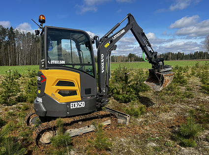 Volvo  / ECR25D