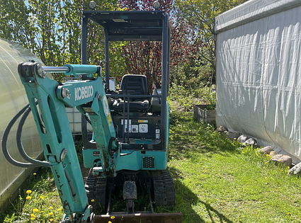 Kobelco   / SK16