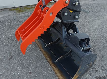 BOBCAT / E35Z