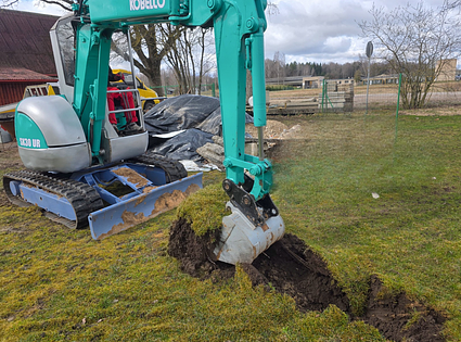 KOBELCO / SK30 UR