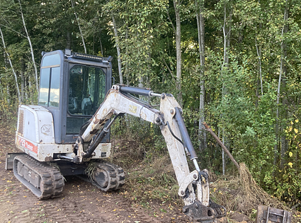 Bobcat / X325