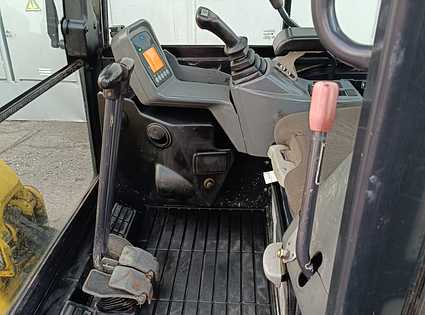 YANMAR / SV26