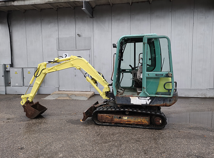 Yanmar / B25V