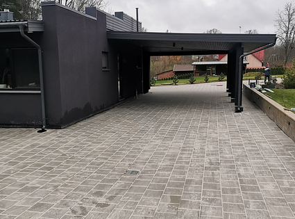 Bruģēšana, apzaļumošana un citi zemes darbi.