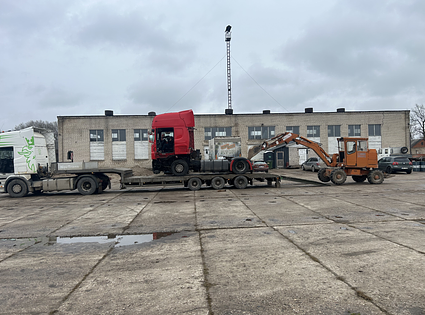 HEAVY MACHINERY TRAILERS - Treileris 