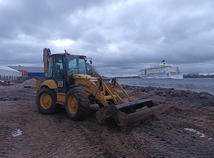 Komatsu 