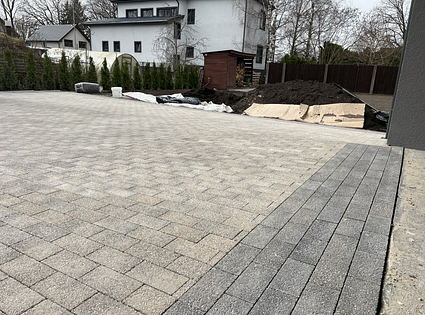 Ceļu būve un bruģēšana