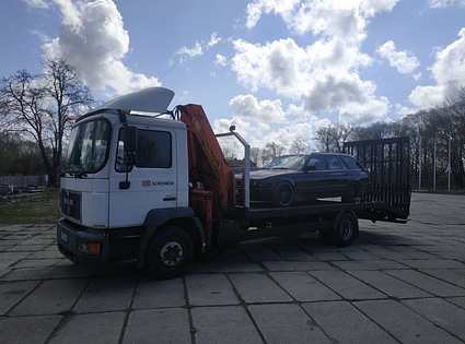 EVAKUATORI -  Droši kravu pārvadājumi līdz 6 tonnām un autoevakuācija, . Piedāvājam palīdzību uz ceļa, buvtehnikas un buvmateriālu transportu.